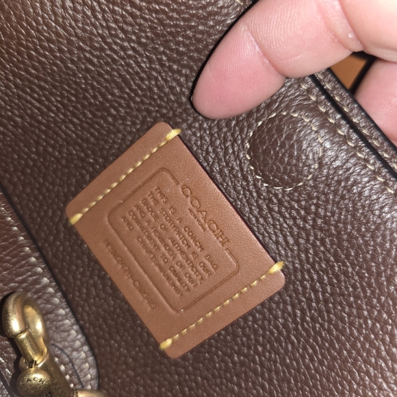 Coach Lana Shoulder Bag 23 Purses - Picture 15 of 16